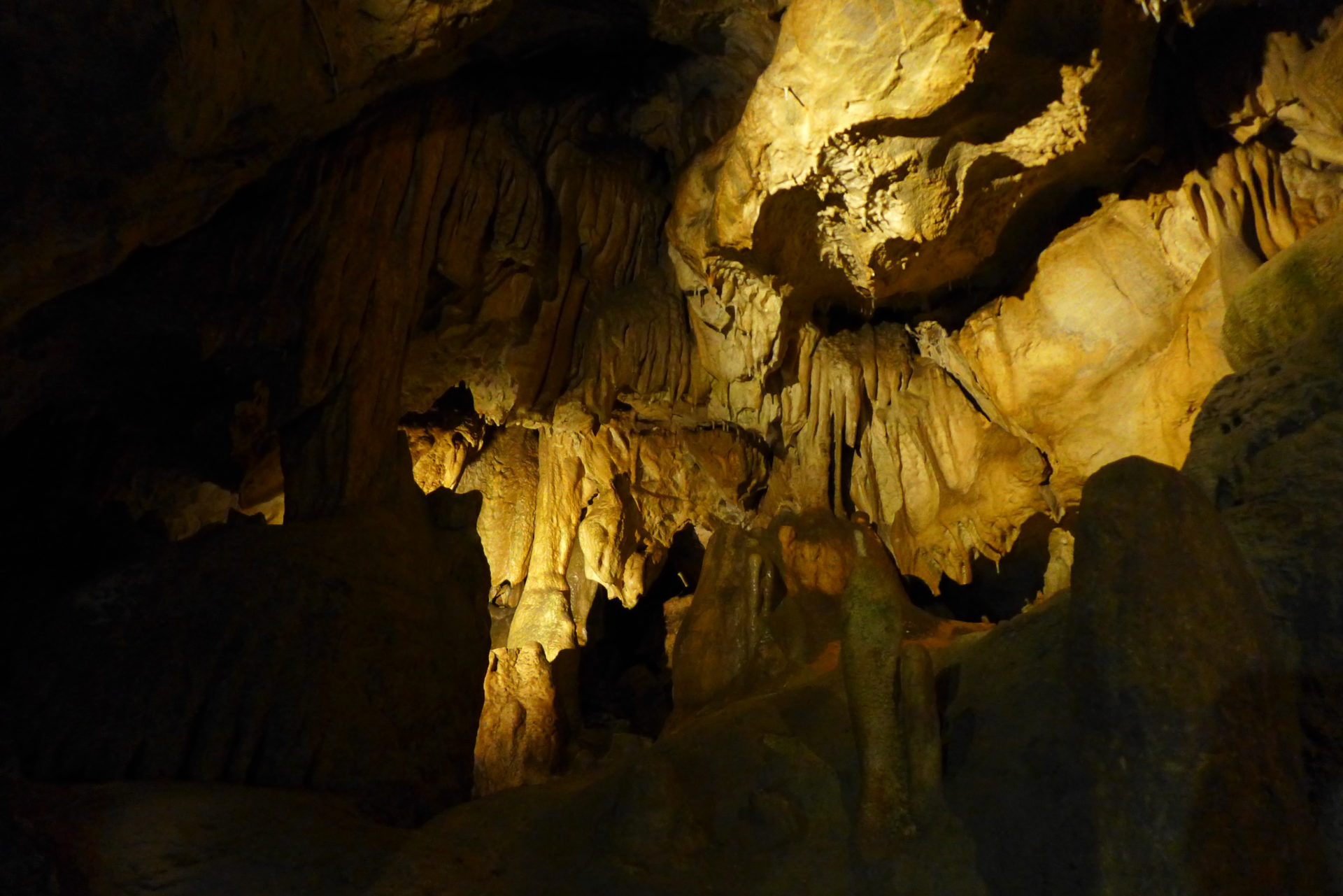 Grottes de Goyet, Gesves Radiance 35